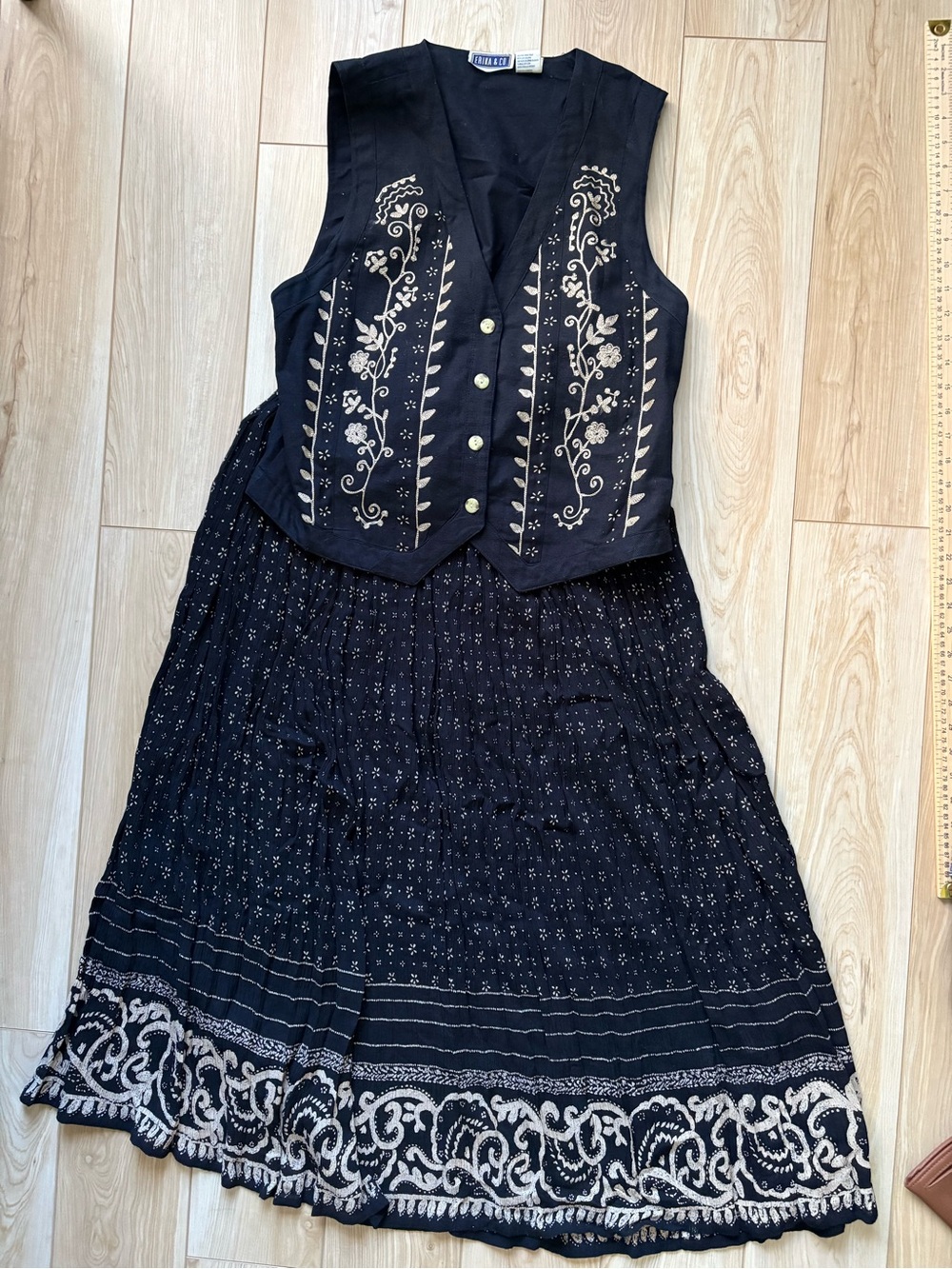 Boho cottagecore maxi skirt and vest set embroidered black and cream
